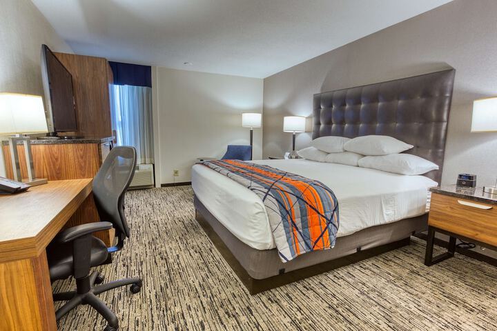 Room 11 of 42