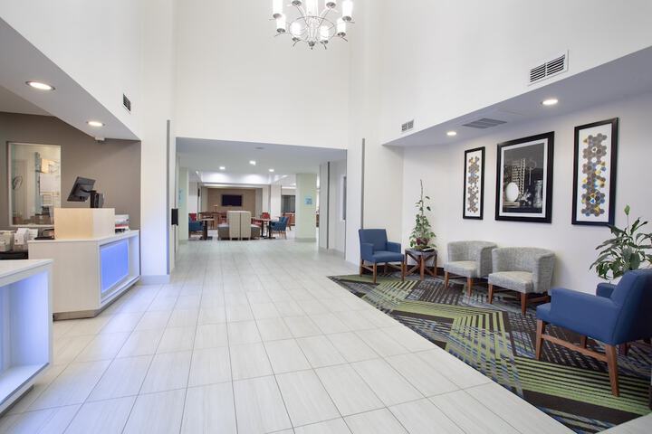 Holiday Inn Express Yreka-Shasta Area by IHG