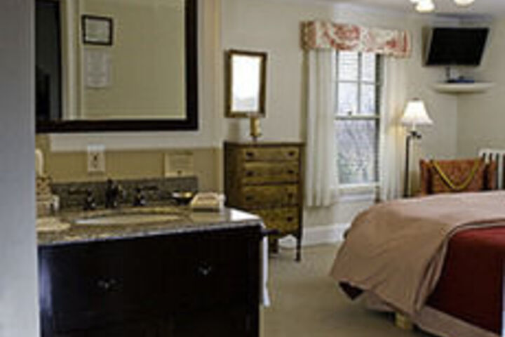 The Oxford House Inn