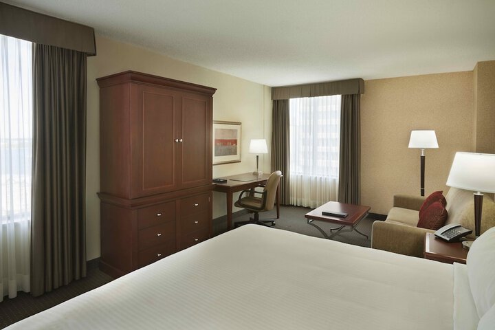 Room 18 of 42