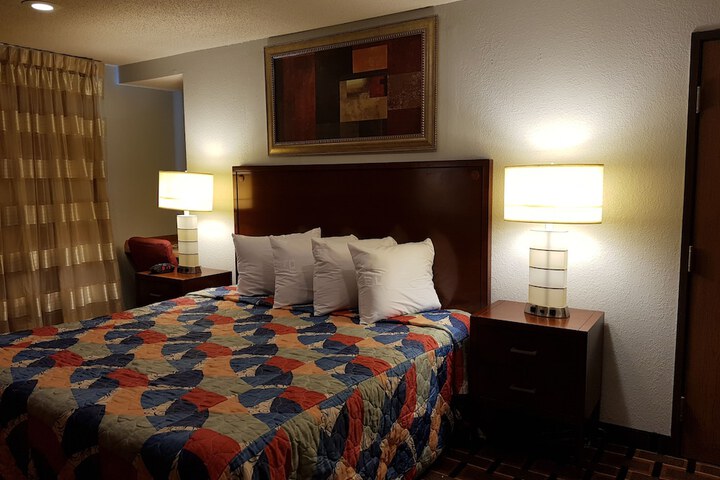 Room 38 of 54