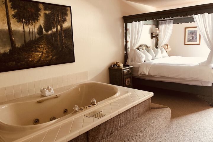 Room 30 of 44