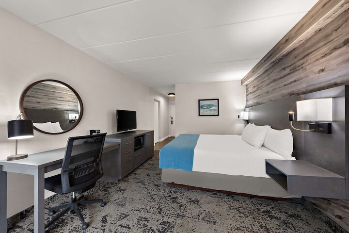 Room 17 of 75