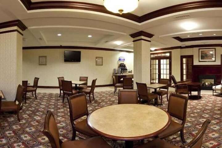 Holiday Inn Express & Suites Albany Airport Area - Latham by IHG