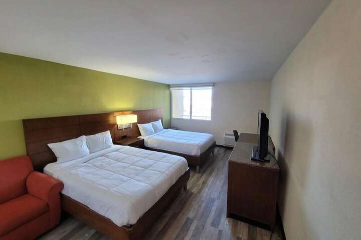 Room 6 of 21