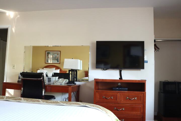 Maple Terrace Motel