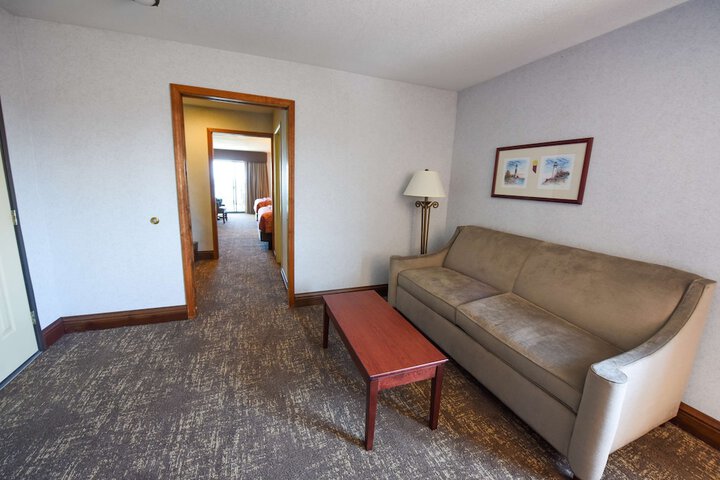 Best Western Plus Dockside Waterfront Inn