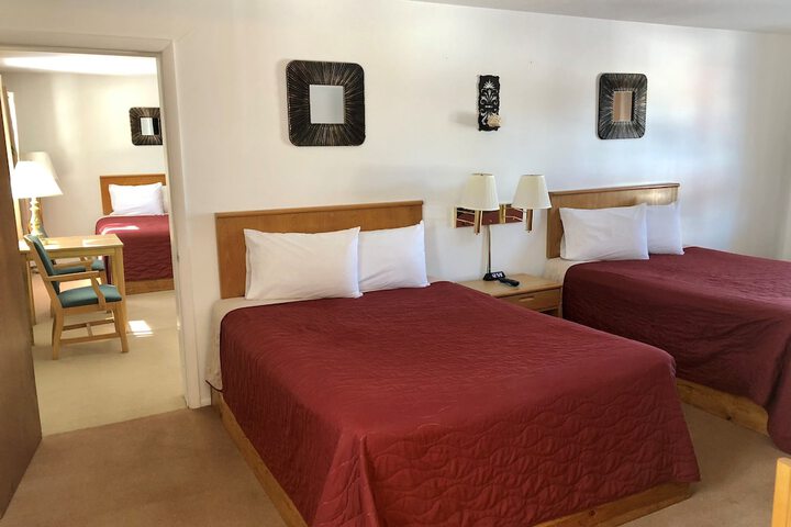 Room 32 of 44