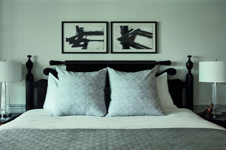 Room 19 of 38