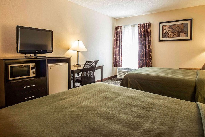 Room 16 of 24