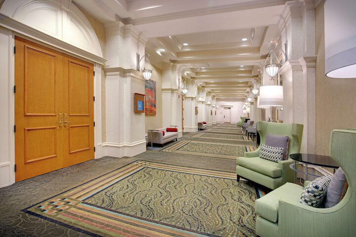Hilton Naples