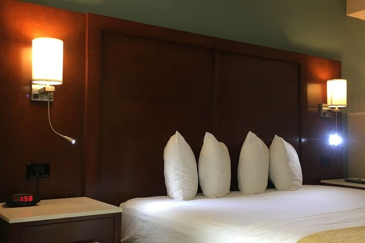 Room 58 of 96