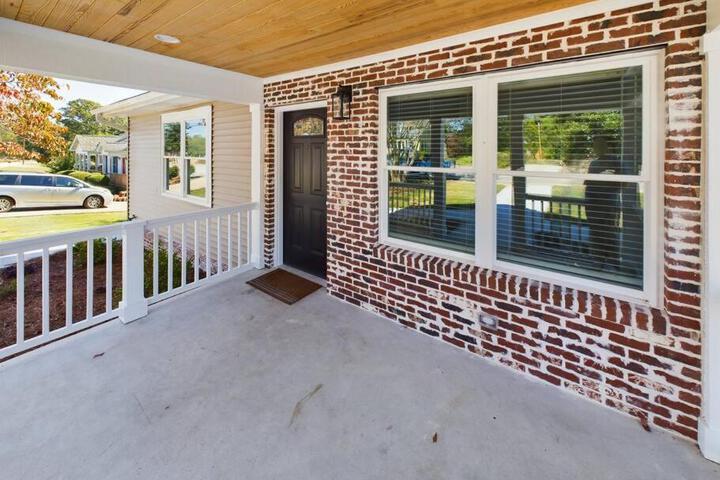 PIckens Place Unit B