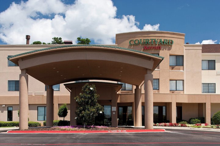 Hotel 2 of 25