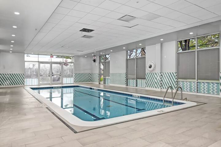 Pool 13 of 68