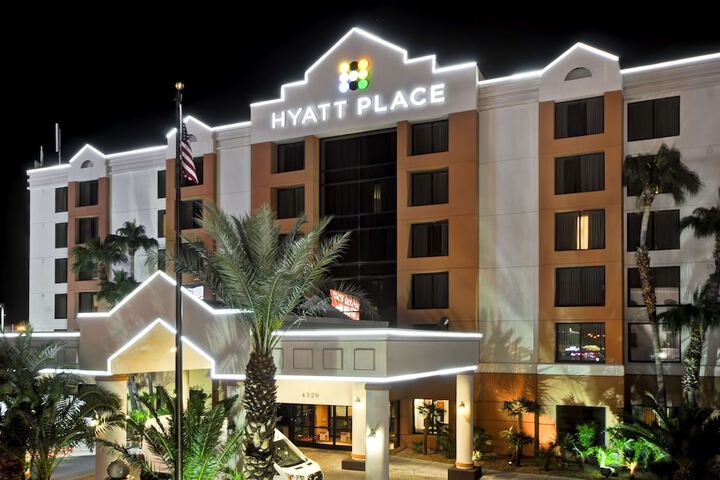 Hotel 4 of 41