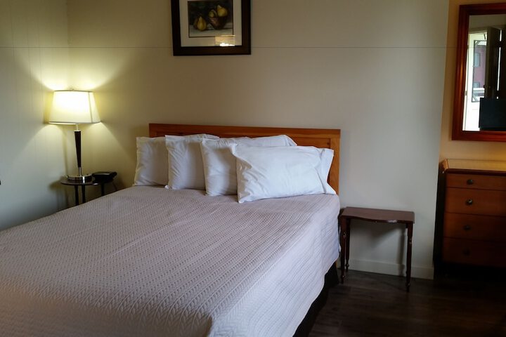 Room 22 of 33