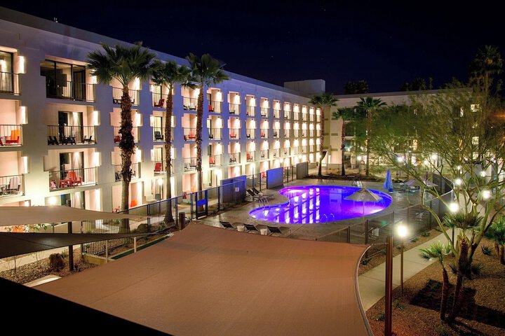 MOXY Phoenix Tempe / ASU Area