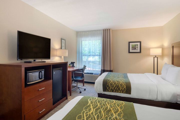 Room 6 of 22