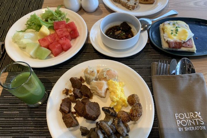 Breakfast/Coffee Service 47 of 60