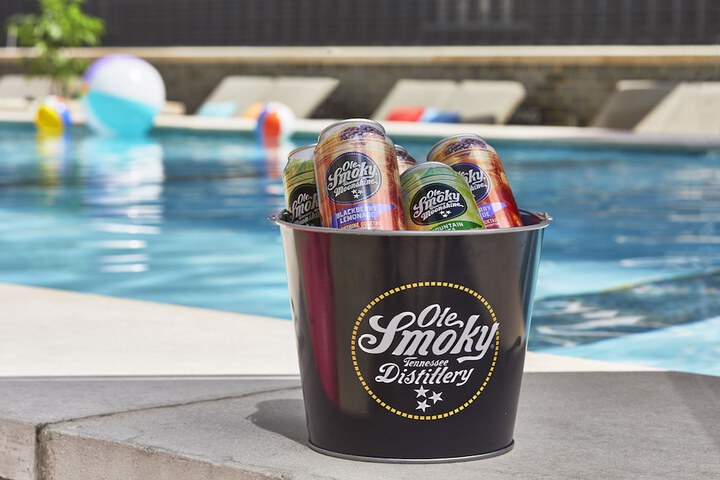 Pool 8 of 60