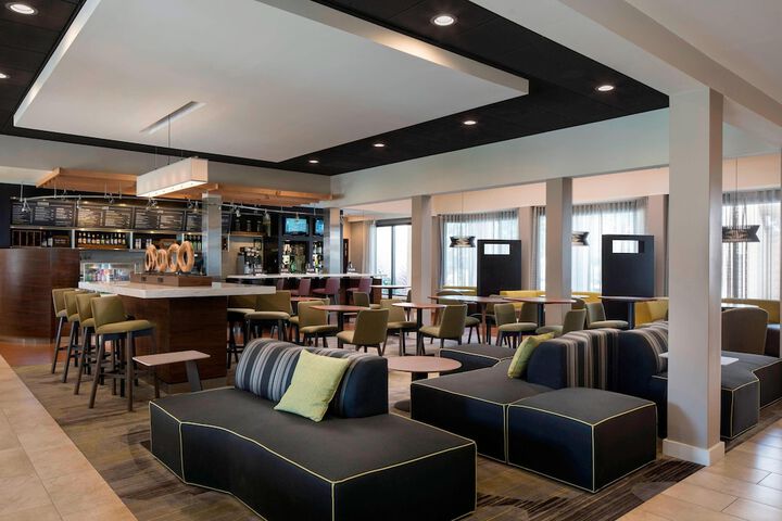 Hotel Interior 11 of 37