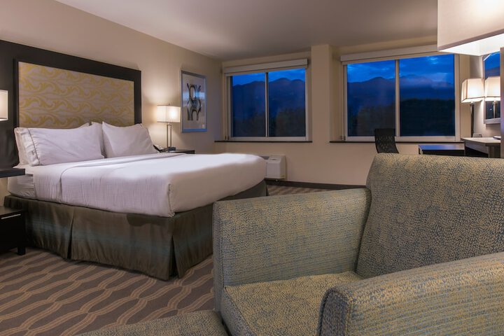 Room 60 of 105