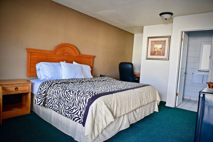 Room 19 of 30