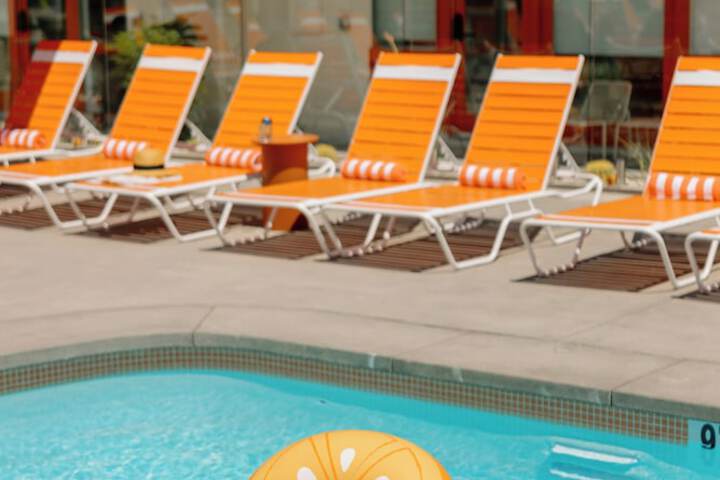 Pool 17 of 62