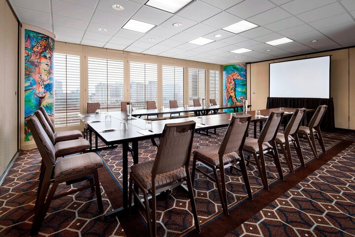 Sheraton New Orleans Hotel