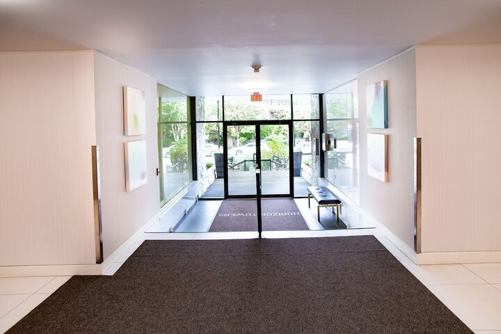 Hotel 4 of 51