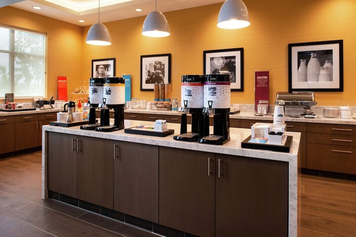 Hampton Inn & Suites Buena Park