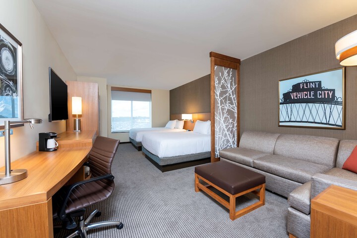 Hyatt Place Flint / Grand Blanc