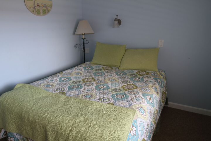 Room 40 of 124