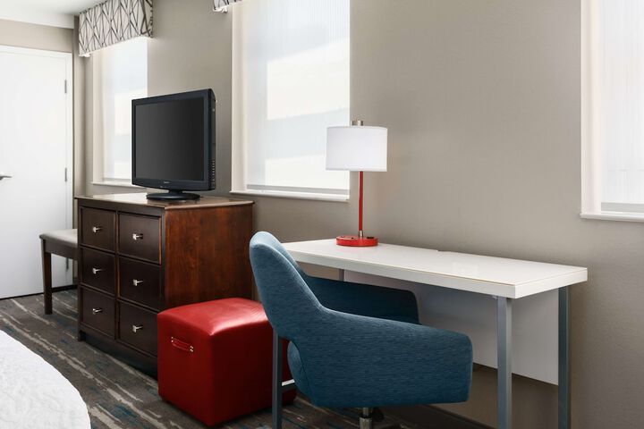 Room 22 of 35