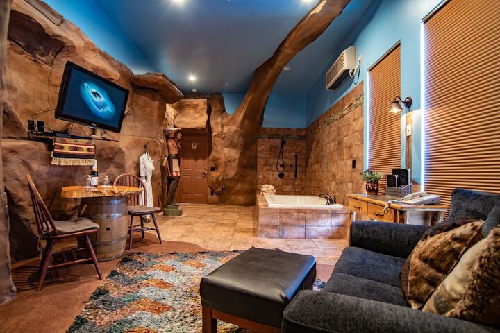 Anniversary Inn - Boise