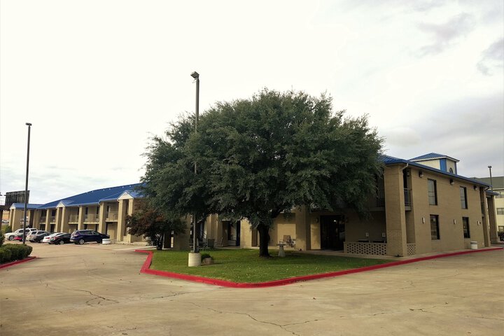 Property Grounds 22 of 22