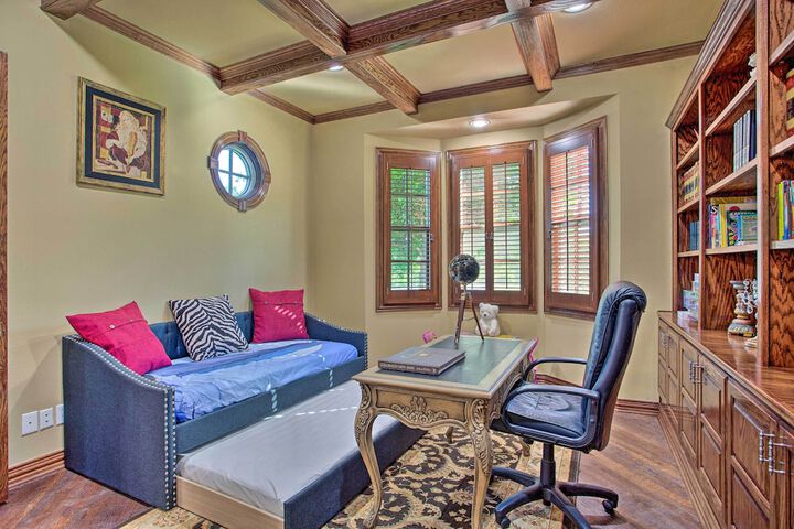 Families Welcome! Lavish Celina Home w / Game Room