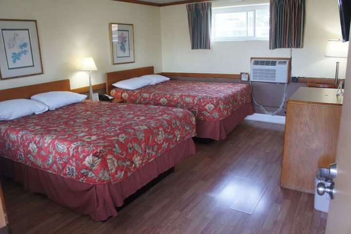 Room 14 of 27