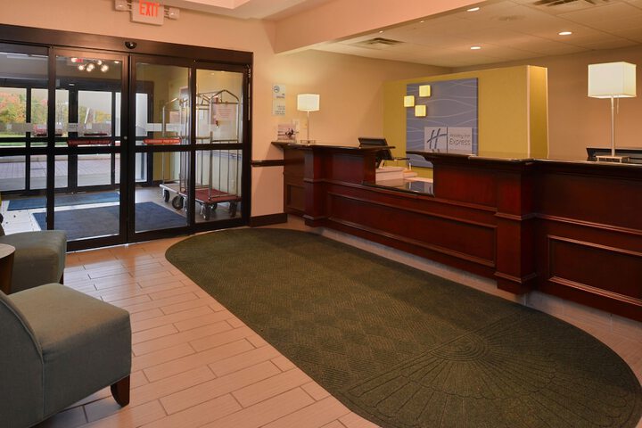 Hotel 6 of 63