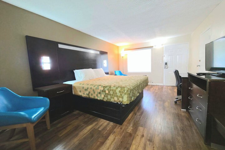 Econo Lodge Lavonia I-85