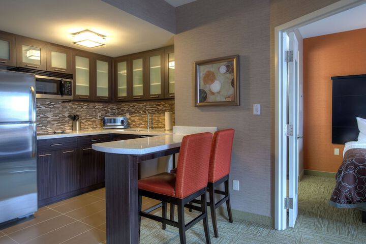 Staybridge Suites Hamilton Downtown by IHG