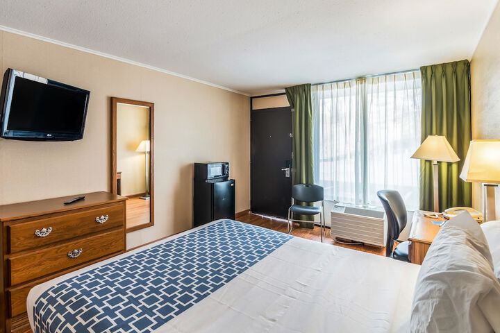 Room 21 of 31