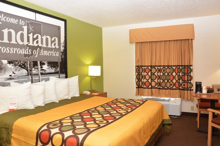 Room 14 of 23