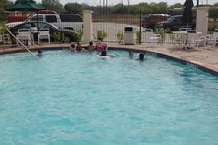 Best Western Mathis Inn Hotel
