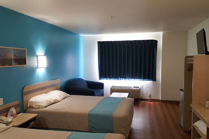 Room 26 of 27