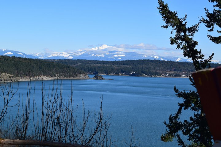 The Bluff on Whidbey B & B