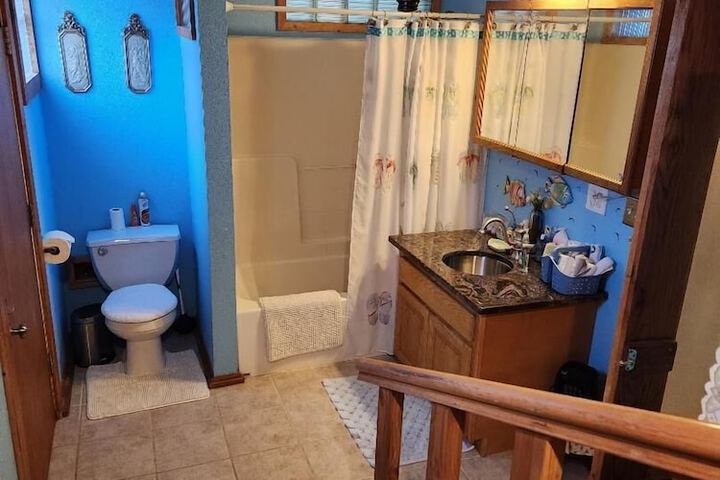 Room 9 of 24