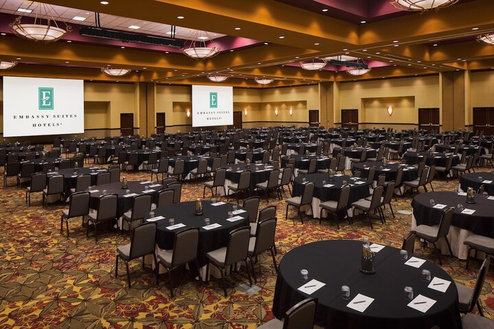 Embassy Suites by Hilton Charlotte Concord Golf Resort & Spa