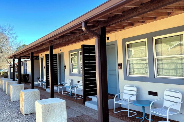 The Dixie Motel Brenham